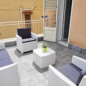  Appartamento Casa Valentina A 100 M Dal Mare