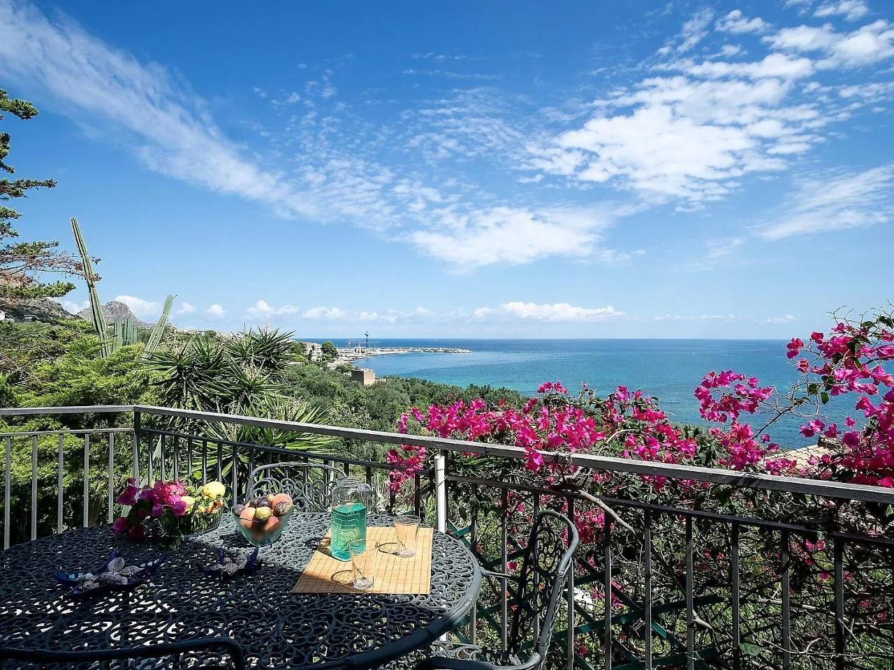 Apartment Cicladi-1 By Interhome Santa Flavia Italië